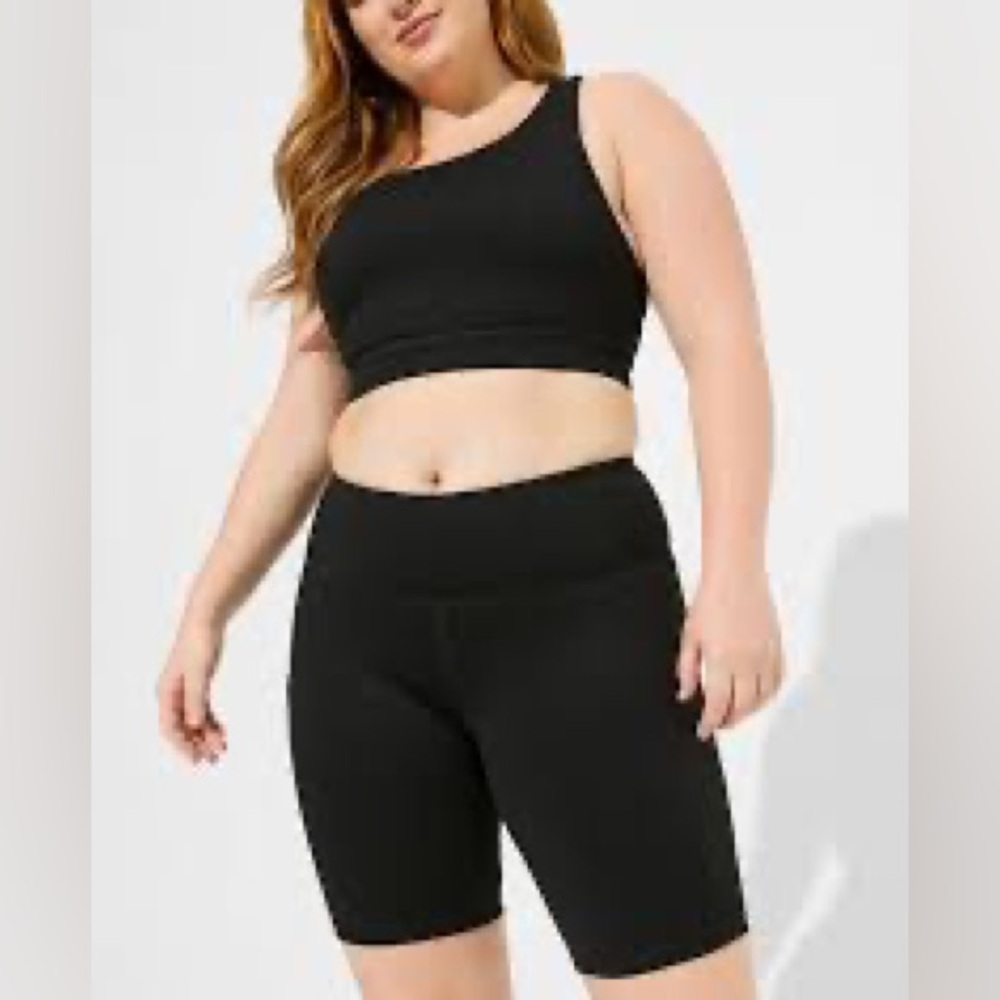 Torrid Bike Short - Performance Core Black NWT